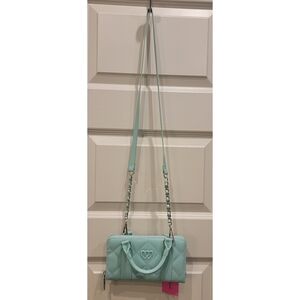 NWT Betsey Johnson Crossbody Purse Wallet Mint Green